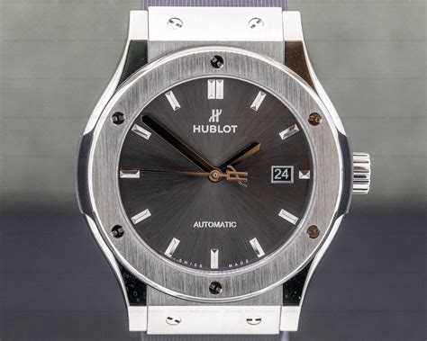 hublot classic fusion 42mm.